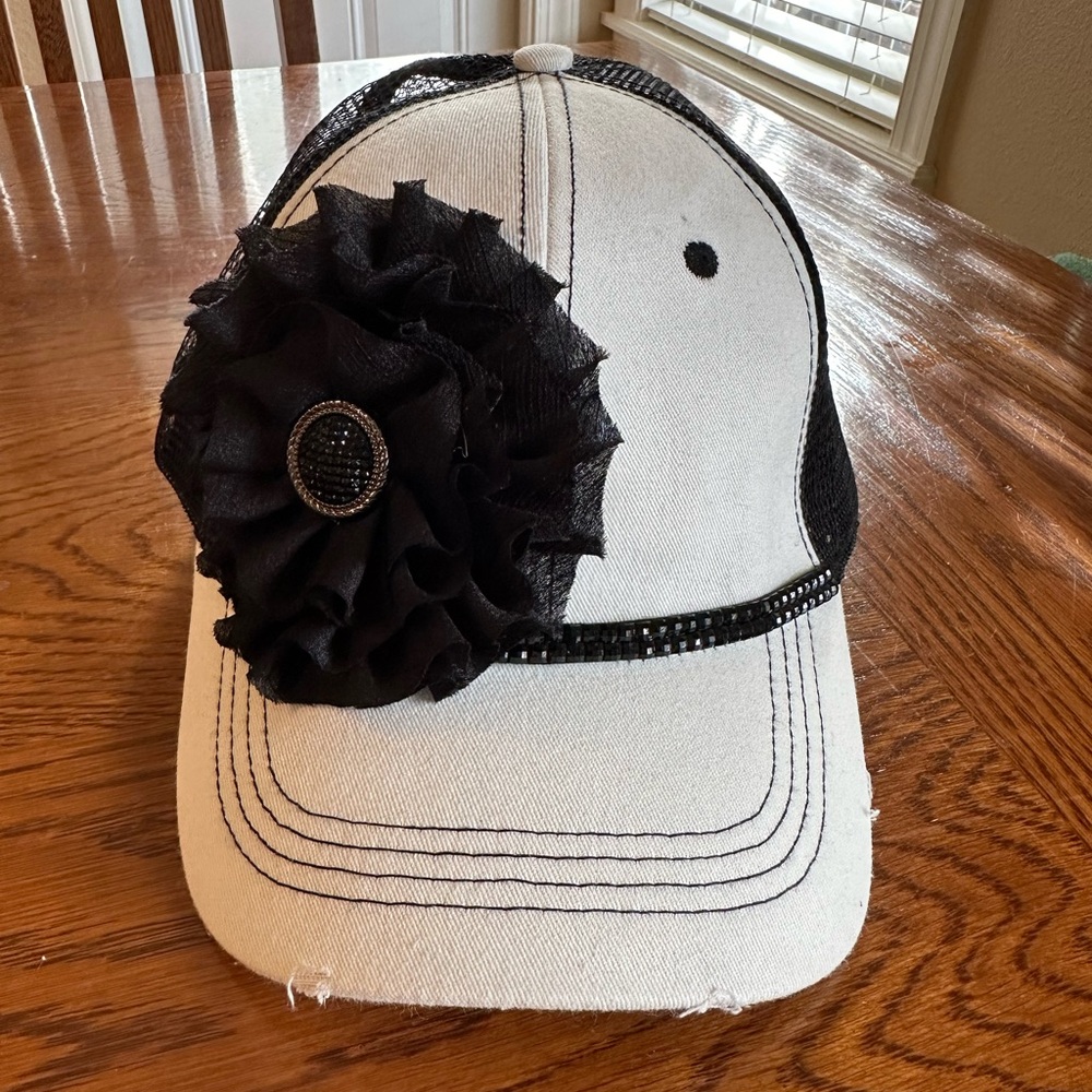Black and cream/off white flower/rhinestone velcro trucker hat